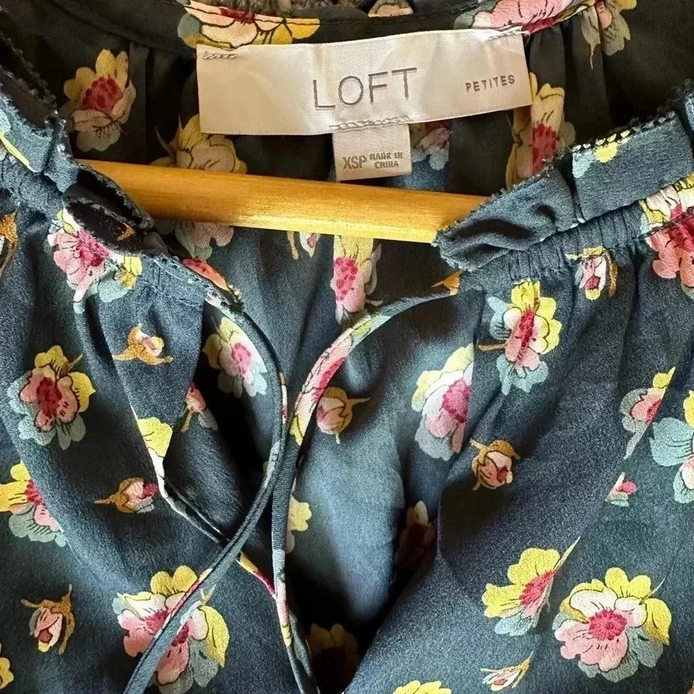 Loft Floral Green Shift Dress - Picture 7 of 11